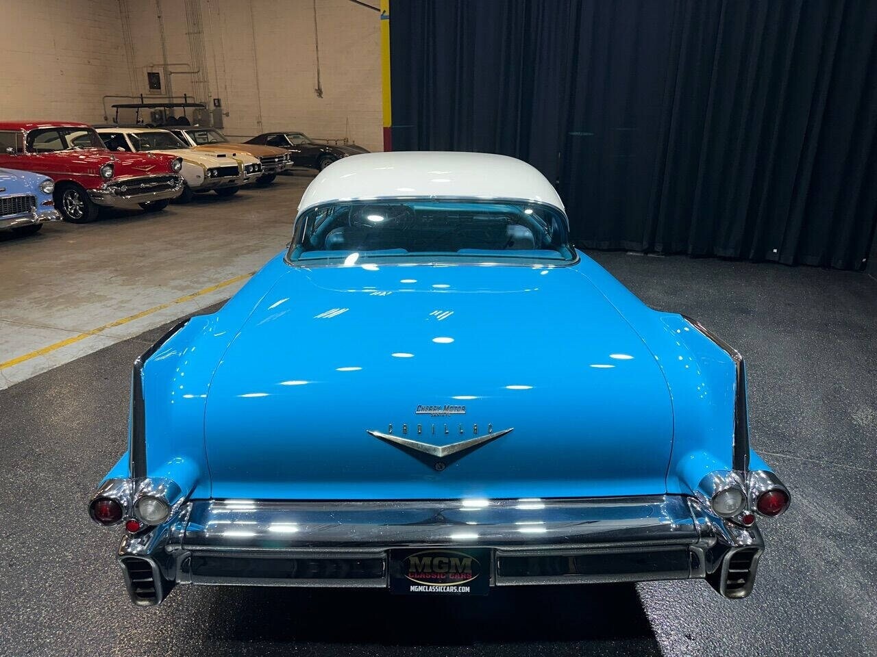 Cadillac-DeVille-1957-Coupe-28