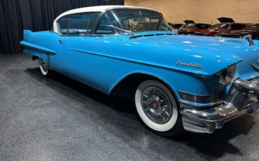 Cadillac-DeVille-1957-Coupe-33