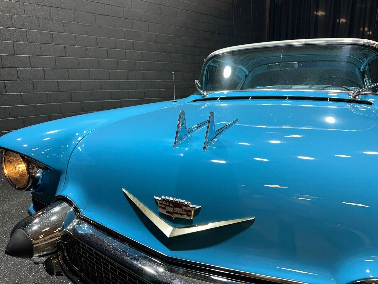 Cadillac-DeVille-1957-Coupe-6