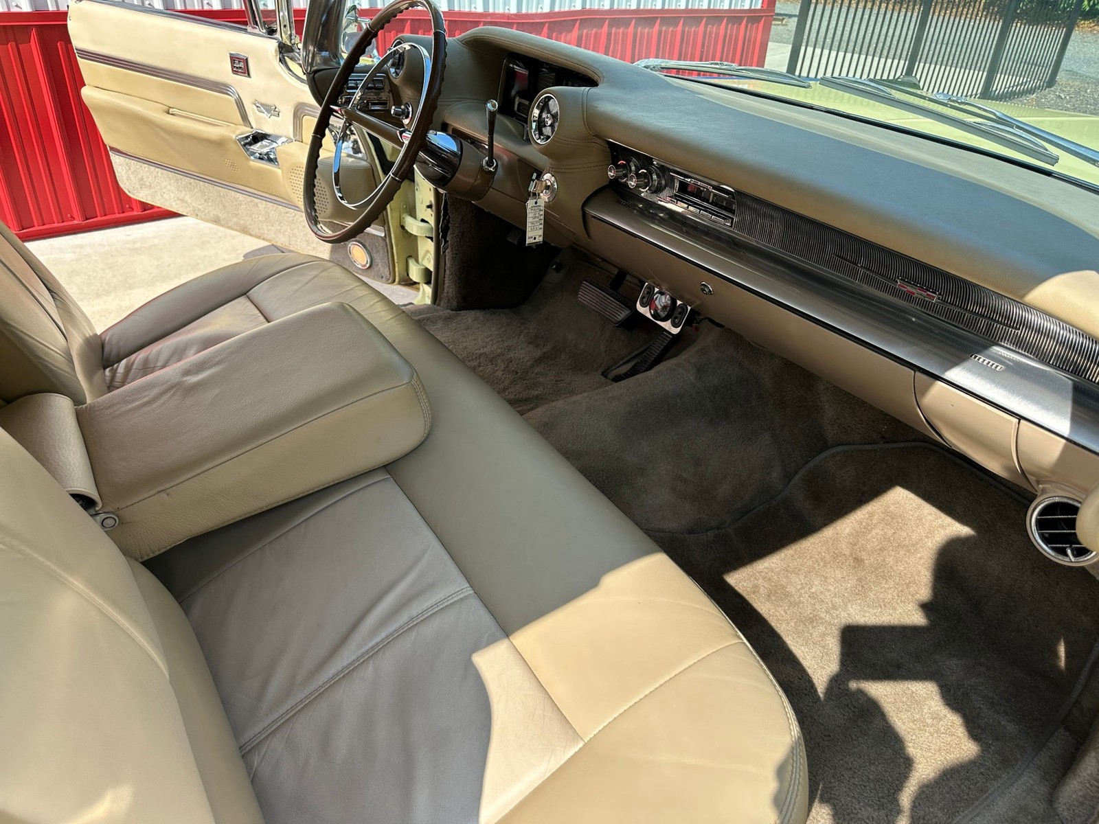 Cadillac-DeVille-1959-Coupe-30