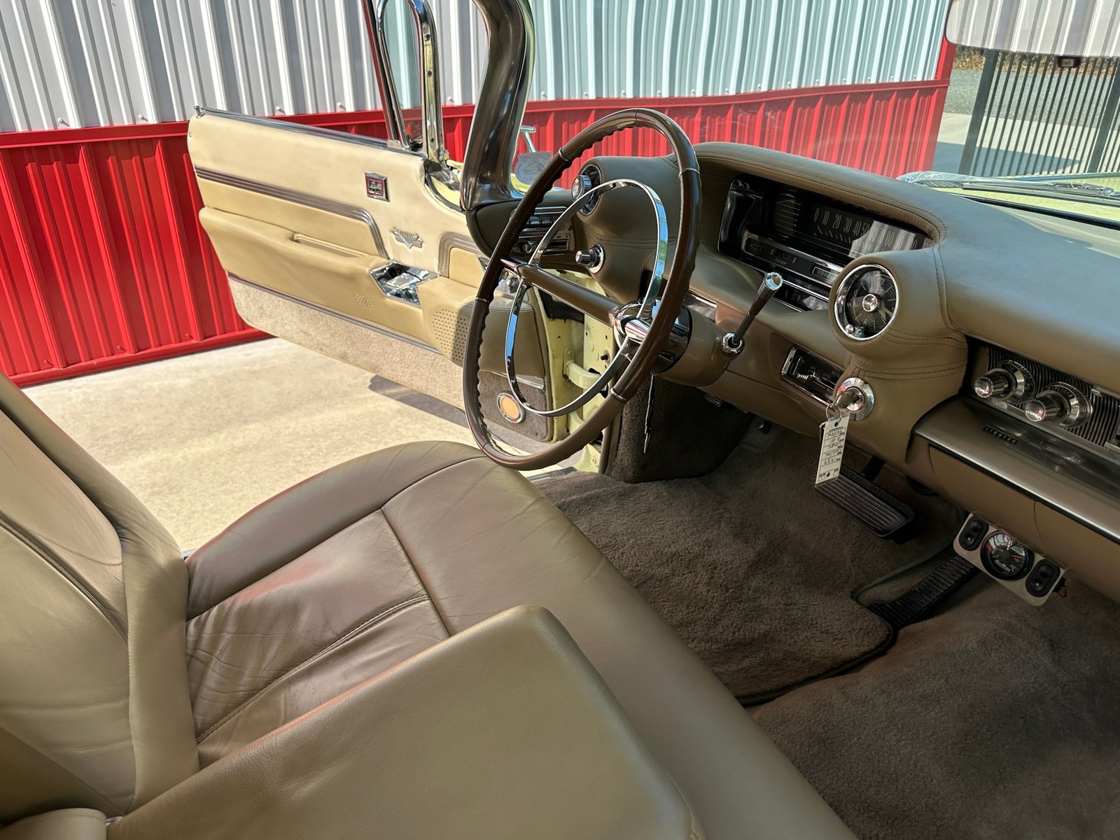 Cadillac-DeVille-1959-Coupe-31