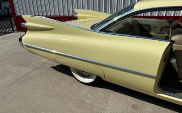 Cadillac-DeVille-1959-Coupe-34