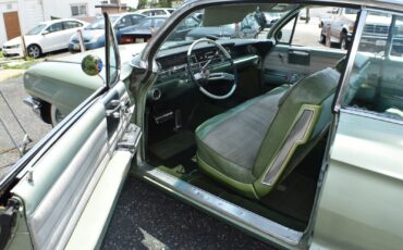 Cadillac-DeVille-1961-Coupe-18
