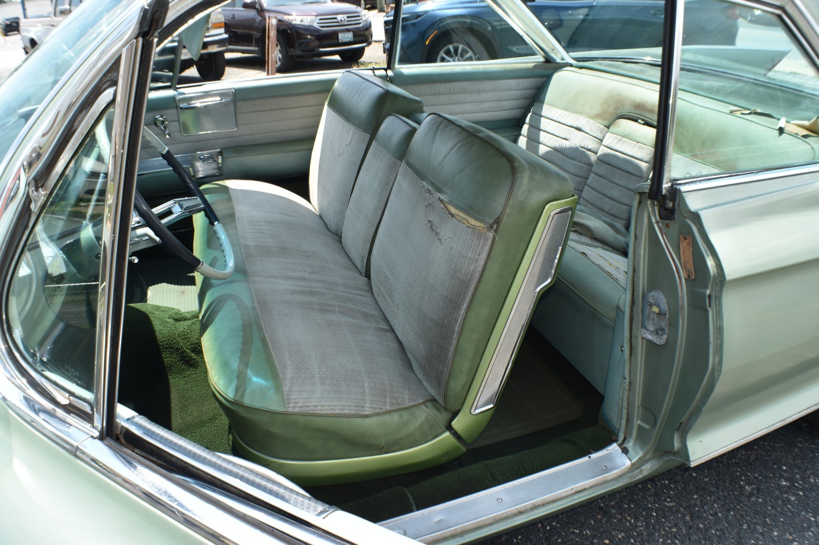 Cadillac-DeVille-1961-Coupe-21