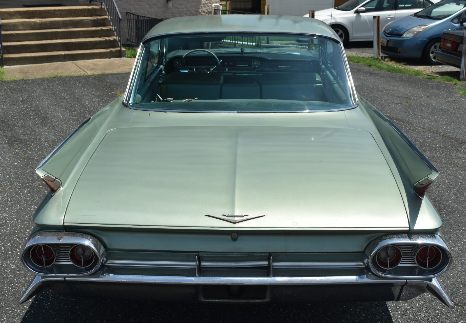 Cadillac-DeVille-1961-Coupe-7