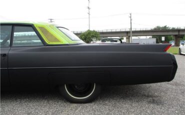 Cadillac-DeVille-1964-COUPE-20