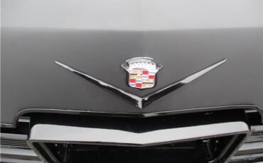 Cadillac-DeVille-1964-COUPE-26