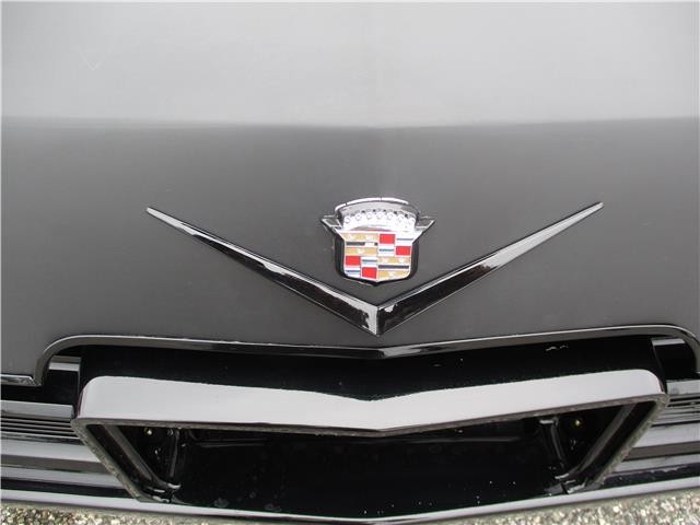 Cadillac-DeVille-1964-COUPE-26