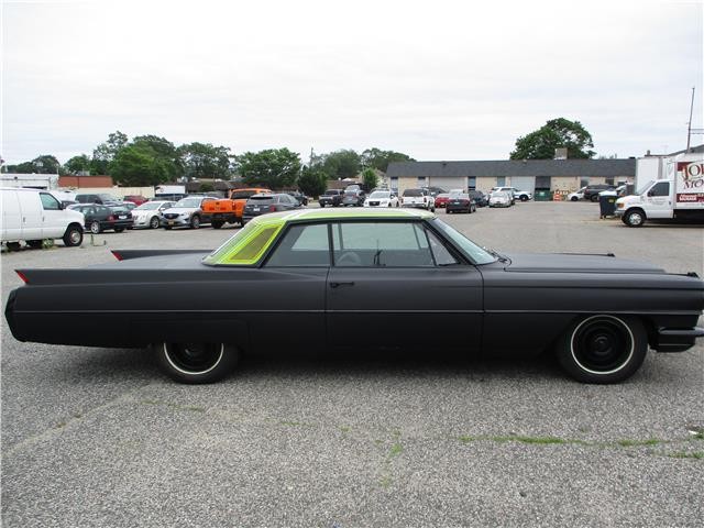 Cadillac-DeVille-1964-COUPE-32