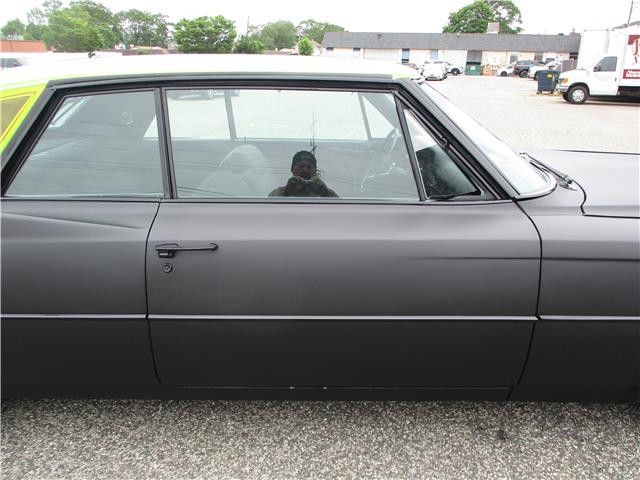 Cadillac-DeVille-1964-COUPE-36