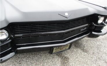 Cadillac-DeVille-1964-COUPE-5