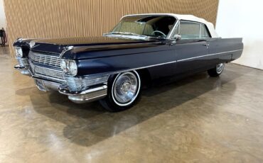 Cadillac-DeVille-1964-Classic-Car-3