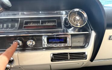 Cadillac-DeVille-1964-Classic-Car-39