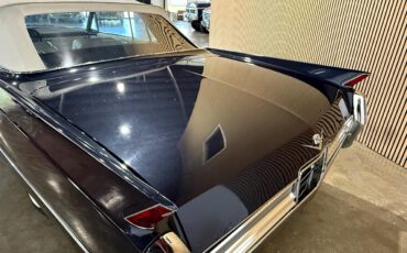 Cadillac-DeVille-1964-Classic-Car-8