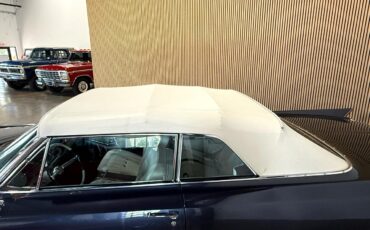 Cadillac-DeVille-1964-Classic-Car-9