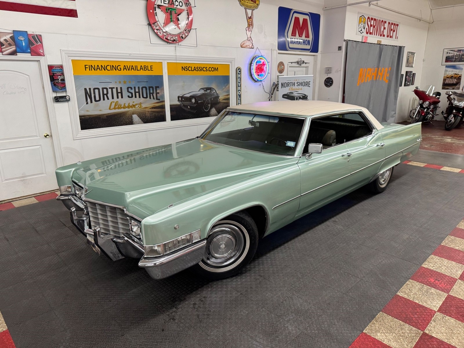 Cadillac DeVille 1969 --