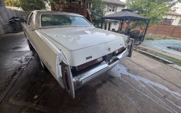 Cadillac-DeVille-1976-Coupe-5