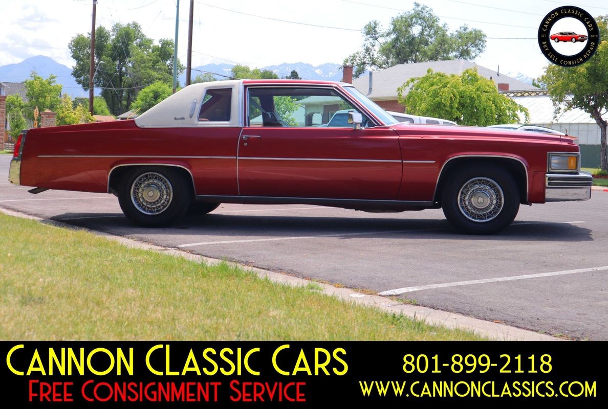 Cadillac-DeVille-1977-10
