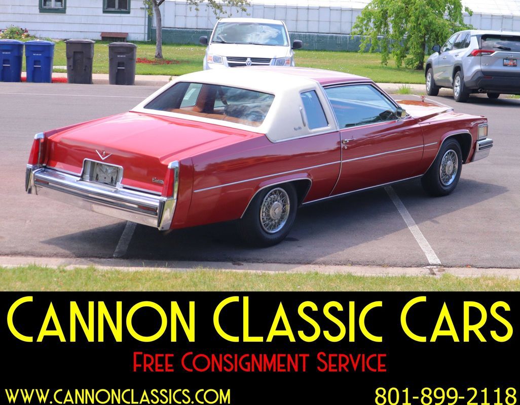 Cadillac-DeVille-1977-12