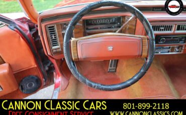 Cadillac-DeVille-1977-24