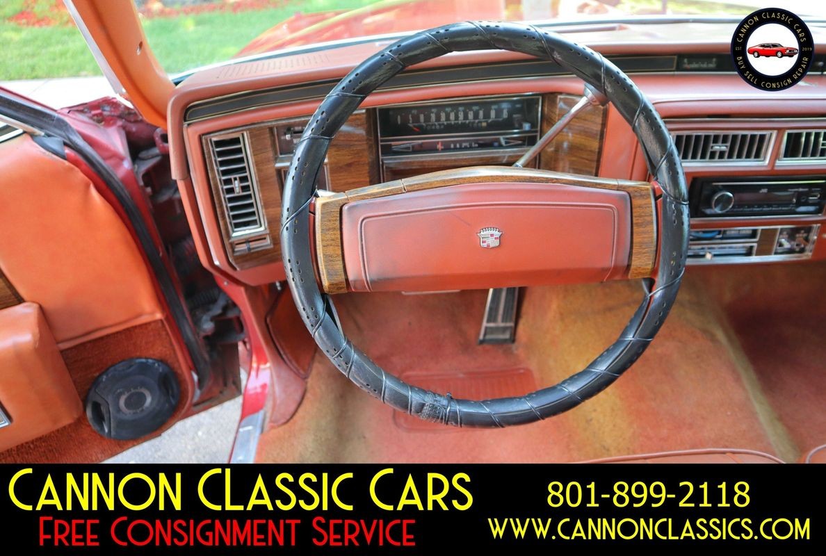 Cadillac-DeVille-1977-24