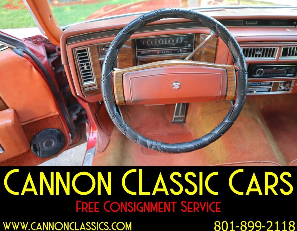 Cadillac-DeVille-1977-24