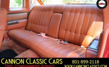 Cadillac-DeVille-1977-30