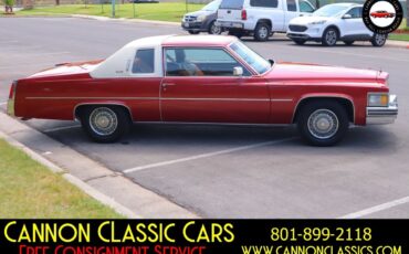 Cadillac-DeVille-1977-9