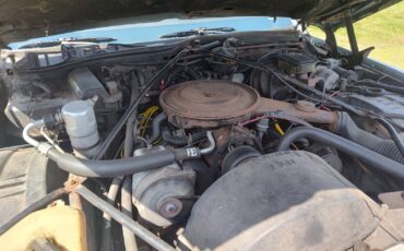 Cadillac-DeVille-1985-Sedan-10