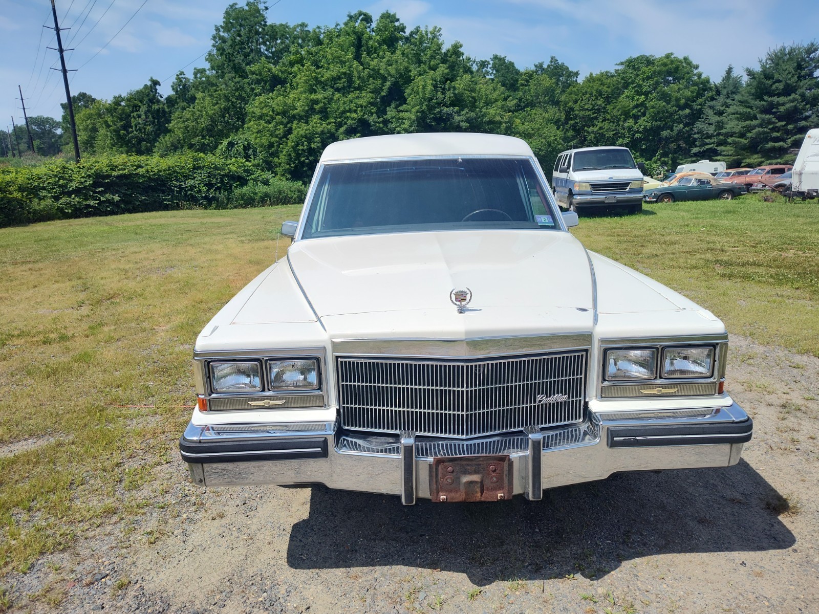 Cadillac-DeVille-1985-Sedan-6