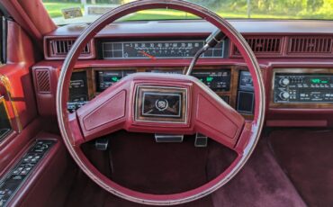 Cadillac-DeVille-1988-Coupe-19