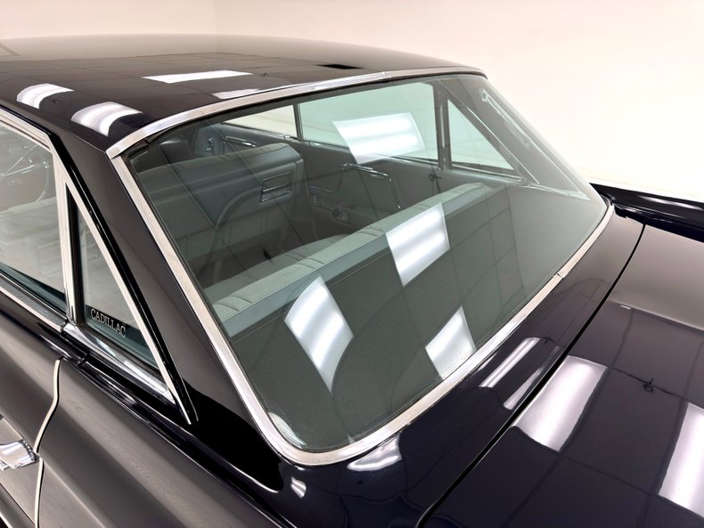 Cadillac-Deville-1962-Somerset-Blue-Metall-Gray-24