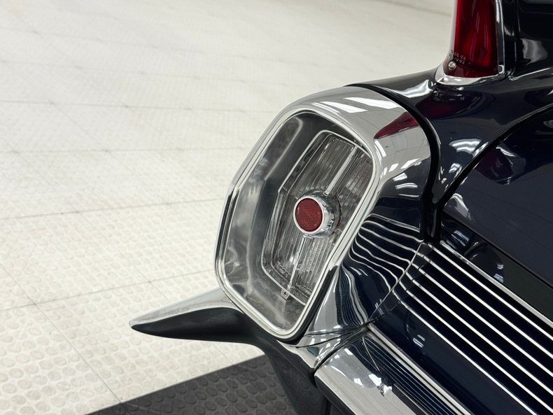 Cadillac-Deville-1962-Somerset-Blue-Metall-Gray-26