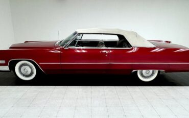 Cadillac-Deville-1966-Flamenco-Red-Metalli-Black-ampamp-White-1