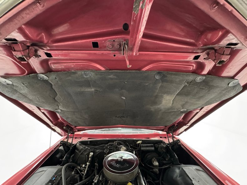 Cadillac-Deville-1966-Flamenco-Red-Metalli-Black-ampamp-White-12