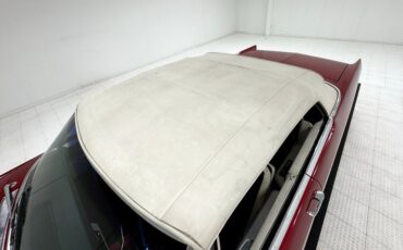 Cadillac-Deville-1966-Flamenco-Red-Metalli-Black-ampamp-White-26