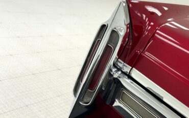 Cadillac-Deville-1966-Flamenco-Red-Metalli-Black-ampamp-White-30