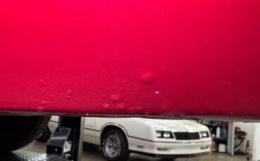 Cadillac-Deville-1966-Flamenco-Red-Metalli-Black-ampamp-White-33