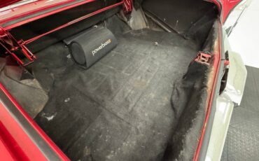 Cadillac-Deville-1966-Flamenco-Red-Metalli-Black-ampamp-White-39