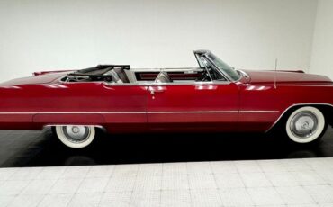 Cadillac-Deville-1966-Flamenco-Red-Metalli-Black-ampamp-White-7