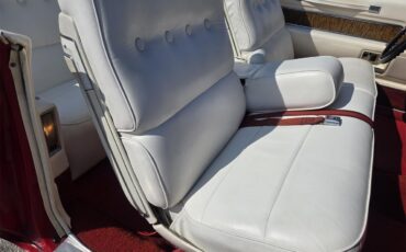 Cadillac-Deville-1970-Red-White-22