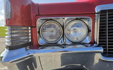 Cadillac-Deville-1970-Red-White