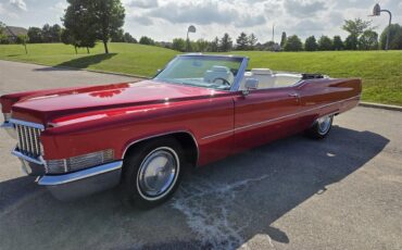 Cadillac-Deville-1970-Red-White-40