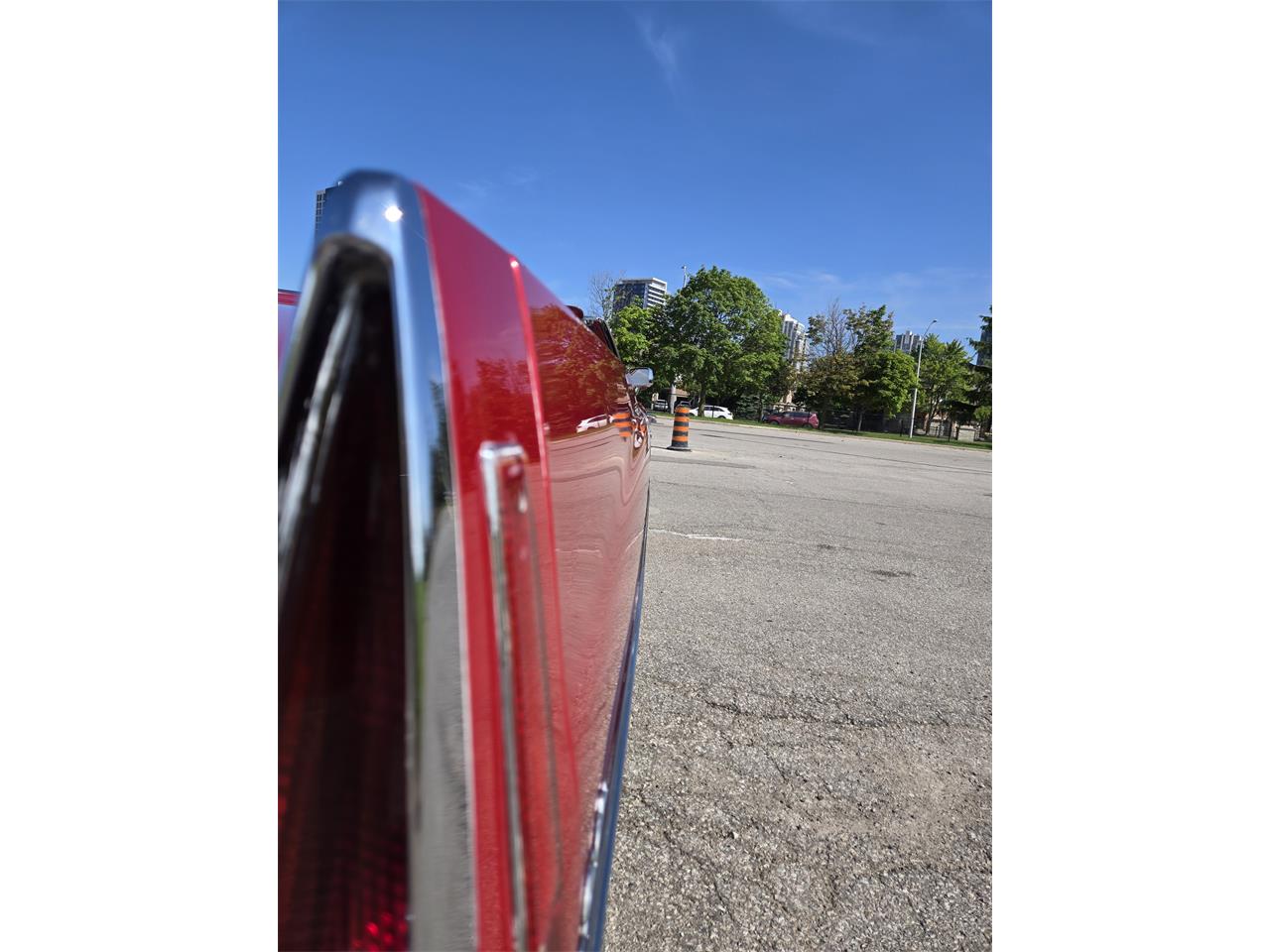 Cadillac-Deville-1970-Red-White-9