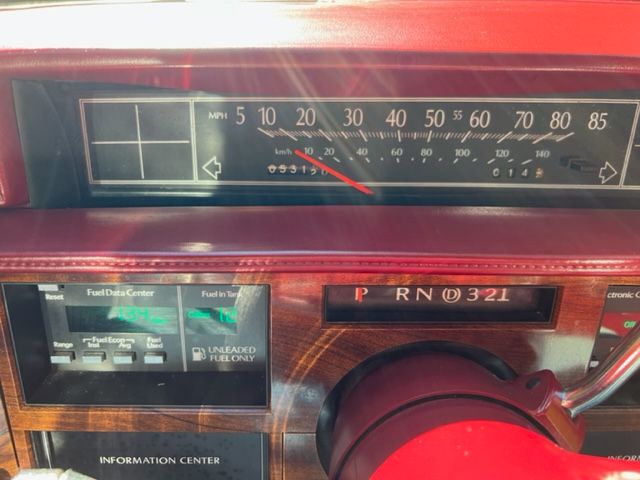 Cadillac-Deville-1989-Maroon-Red-2