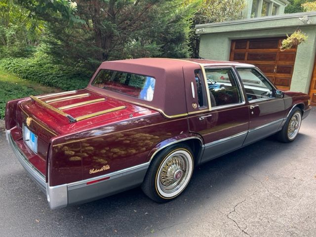 Cadillac-Deville-1989-Maroon-Red-3