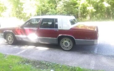 Cadillac-Deville-1990-19