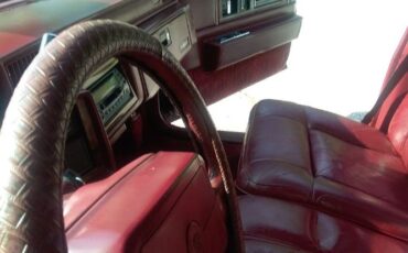 Cadillac-Deville-1990-8