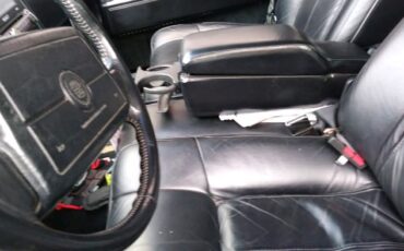 Cadillac-Deville-1991-5