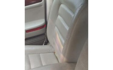 Cadillac-Deville-1992-White-Navy-leather-2